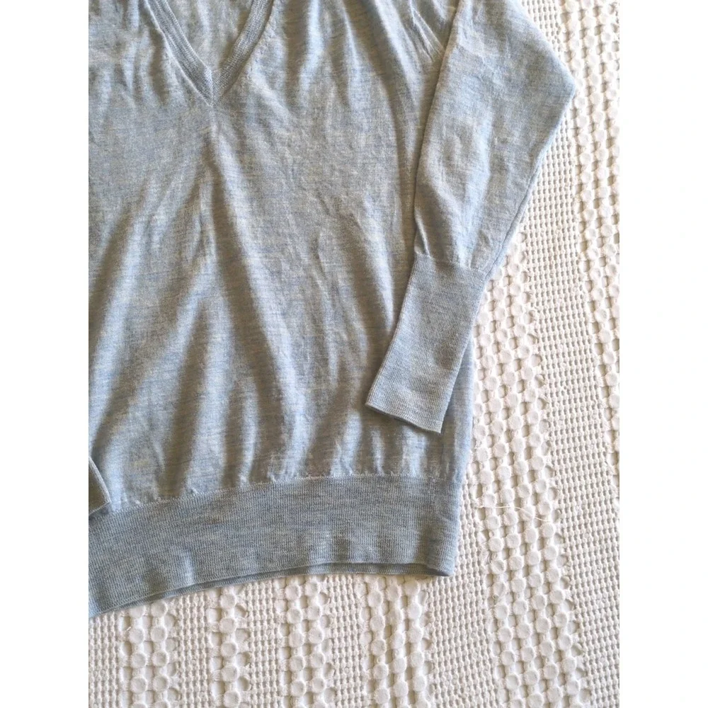 J Crew Italian Cashmere V Neck Sweater Pullover Heathered Blue Sz Small‎